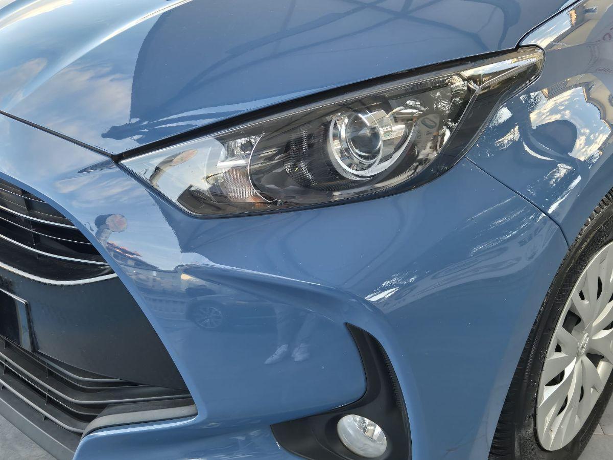 TOYOTA - Yaris - 1.5 Hybrid 5p. Business