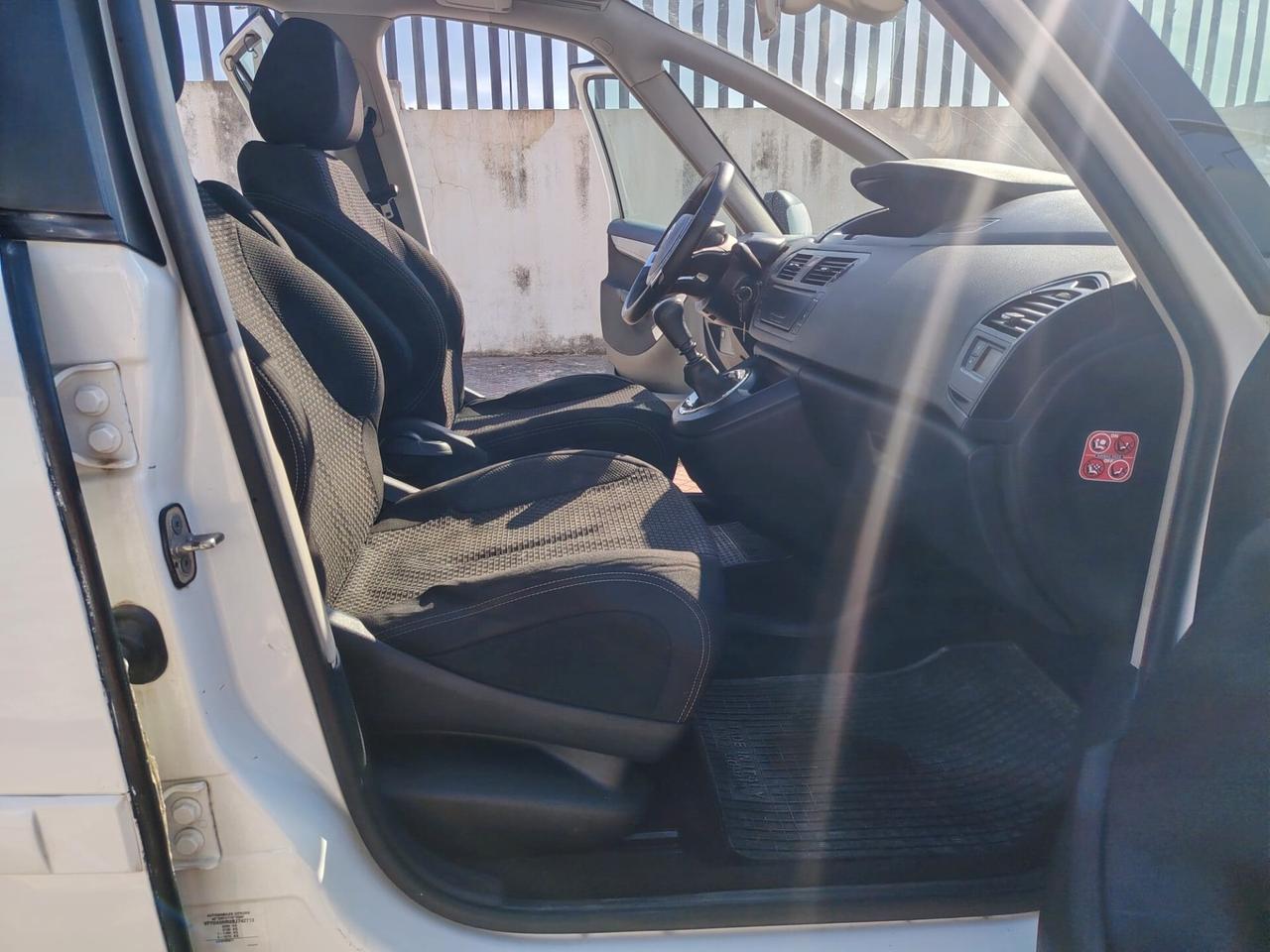 Citroen Grand C4 Picasso 1.6 e-HDi 115 Exclusive