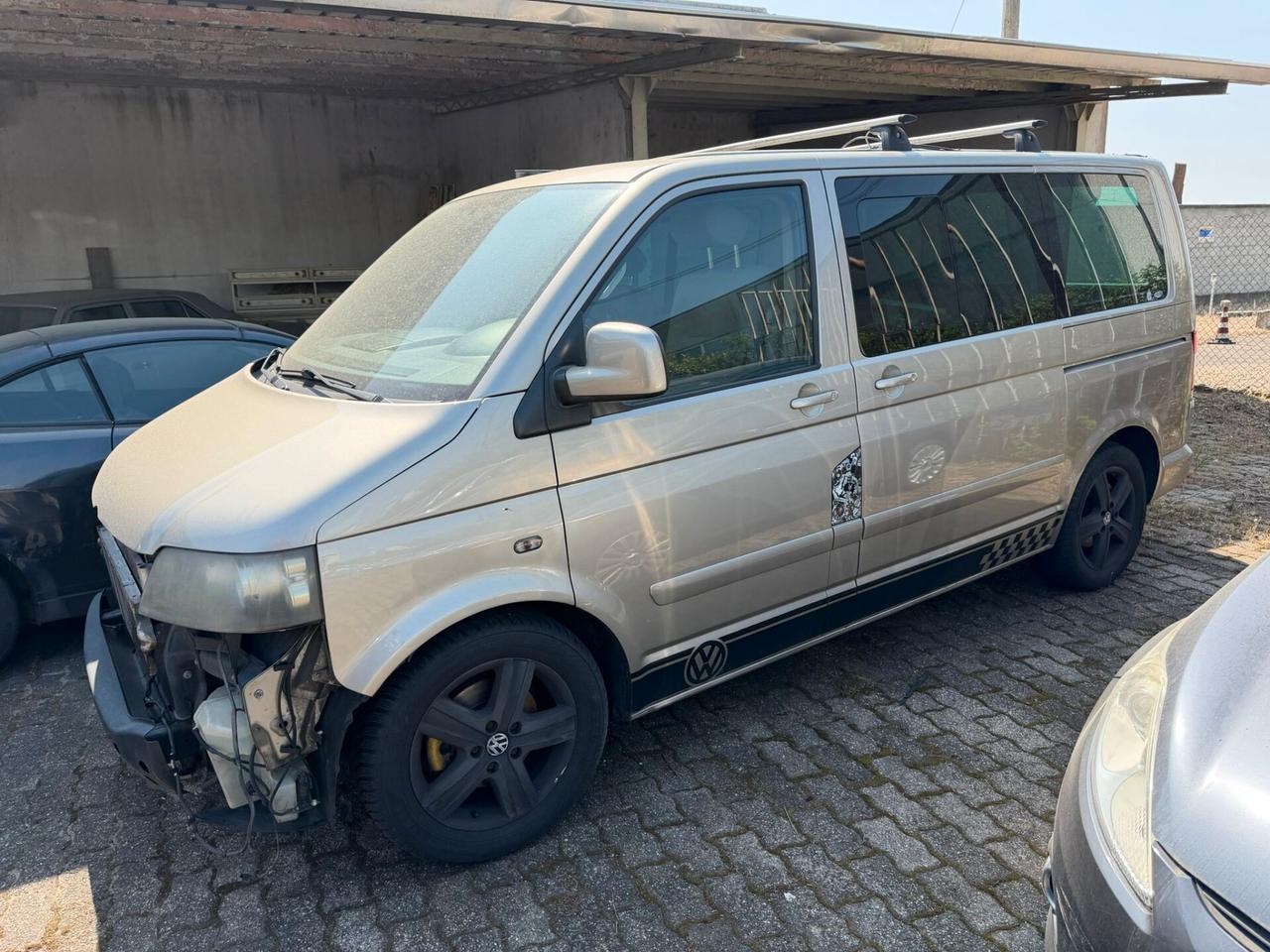 Volkswagen Multivan 2.5 TDI/130CV Comfortline