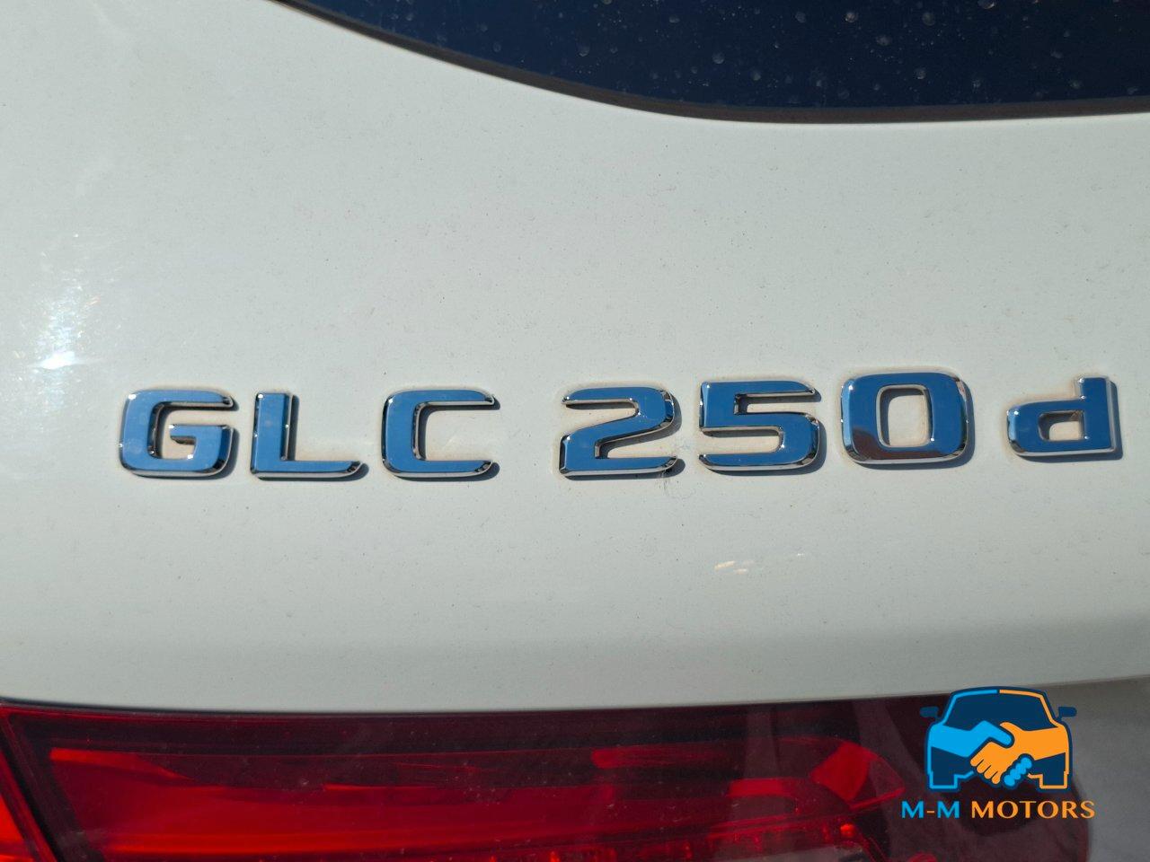 Mercedes GLC SUV GLC 250 d Night Edition 4matic + tetto