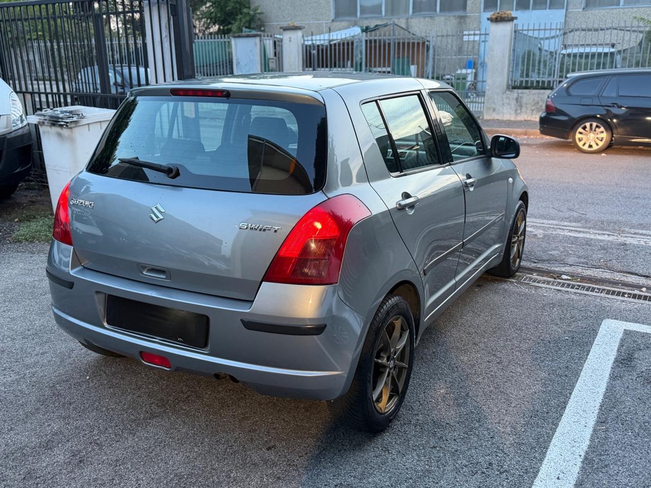 Suzuki Swift 1.3 5p. GLX