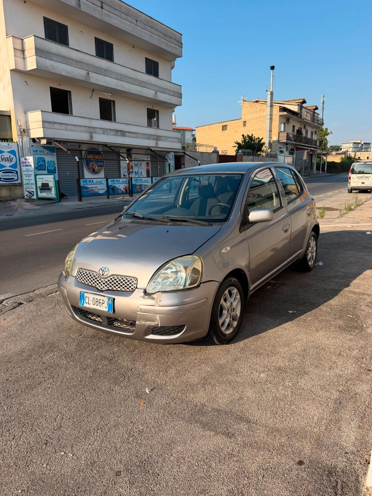 Toyota Yaris I 2003 5p 1.4 d-4d