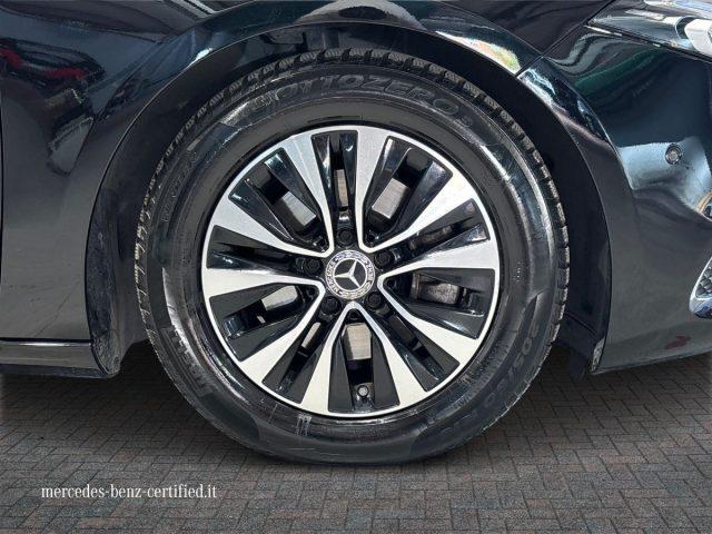 MERCEDES-BENZ A 180 d Automatic Business