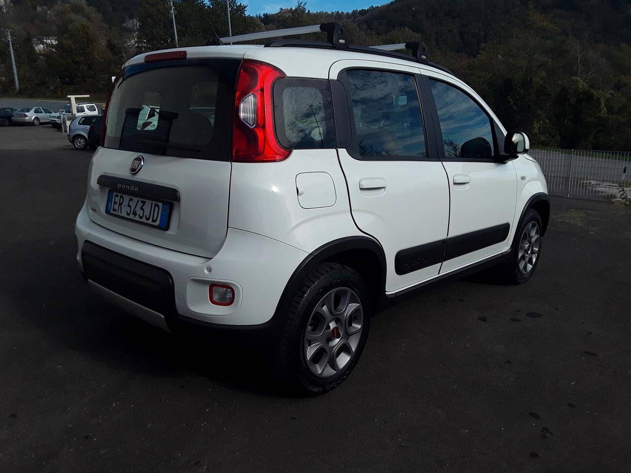 Fiat Panda 1.3 MJT 16V DPF 4x4 Climbing