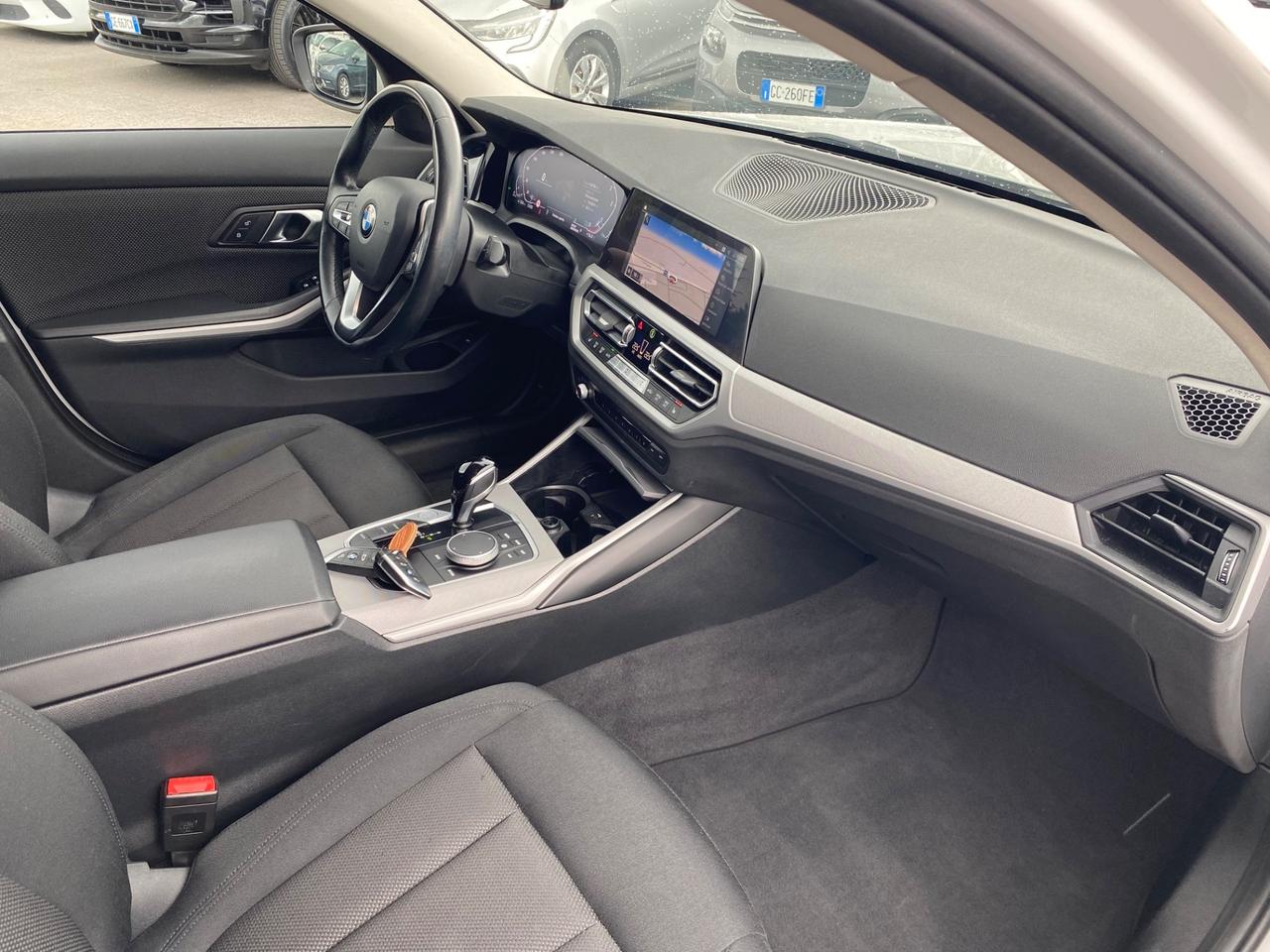 Bmw 320d 48V xDrive Touring Business Advantage