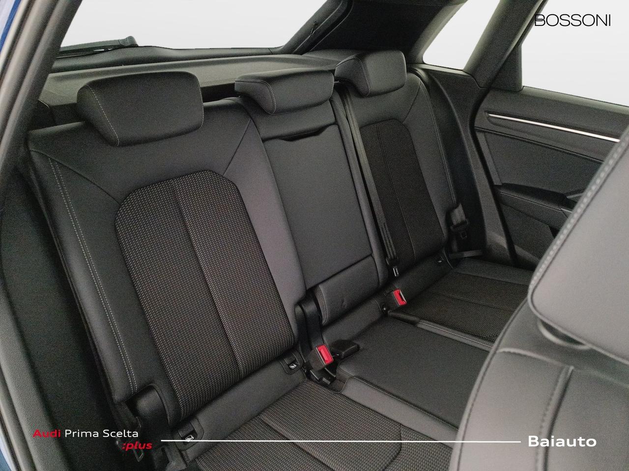 Audi Q3 35 2.0 tdi s line edition s tronic