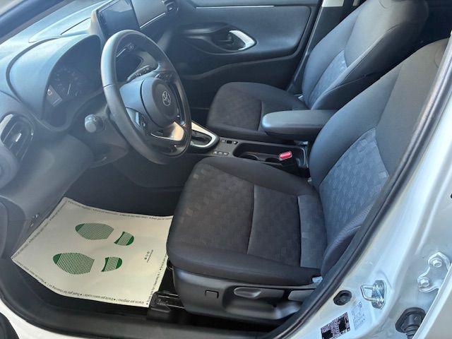 TOYOTA Yaris 1.5 Hybrid 5 porte Active