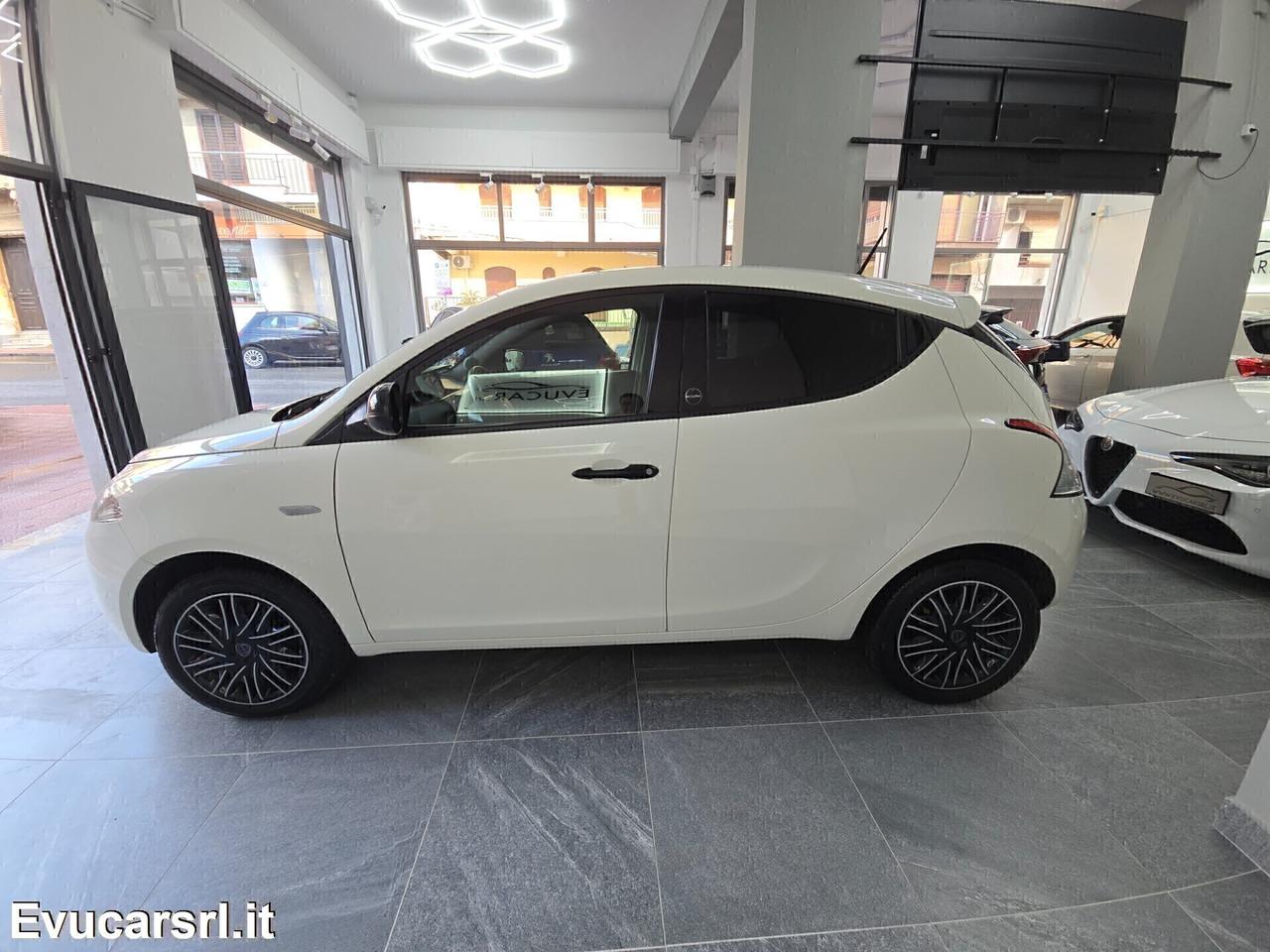 Lancia Ypsilon 1.0 Hybrid 2021 45000km IVA ESPOSTA