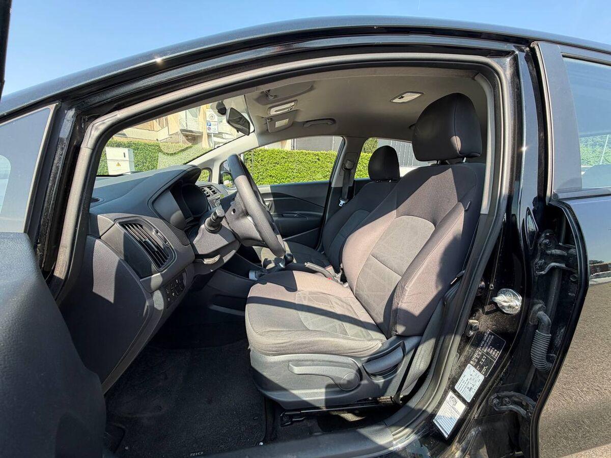 Kia Rio 1.2 cvvt Active 5p E6