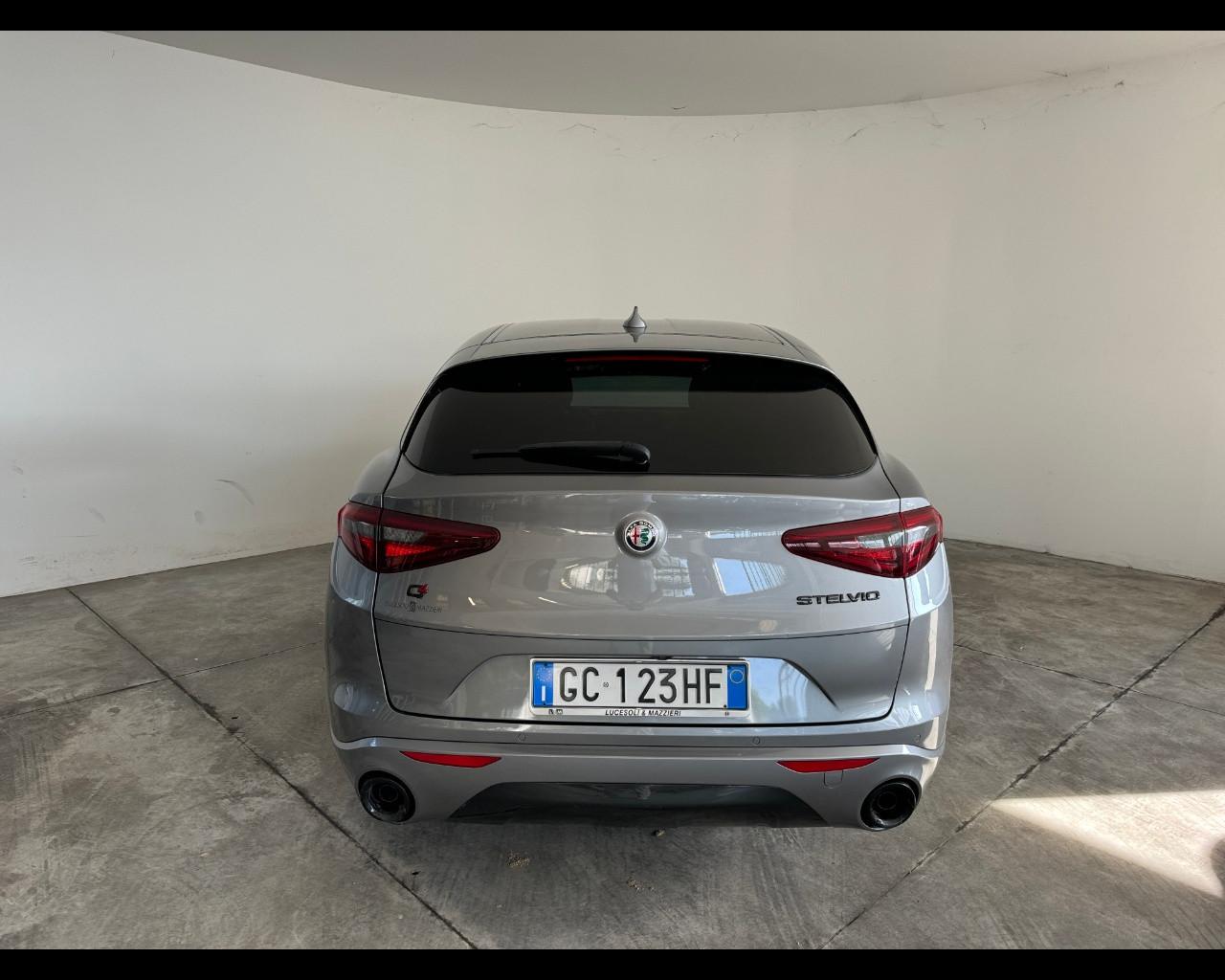 ALFA ROMEO Stelvio - Stelvio 2.2 Turbodiesel 210 CV AT8 Q4 Veloce