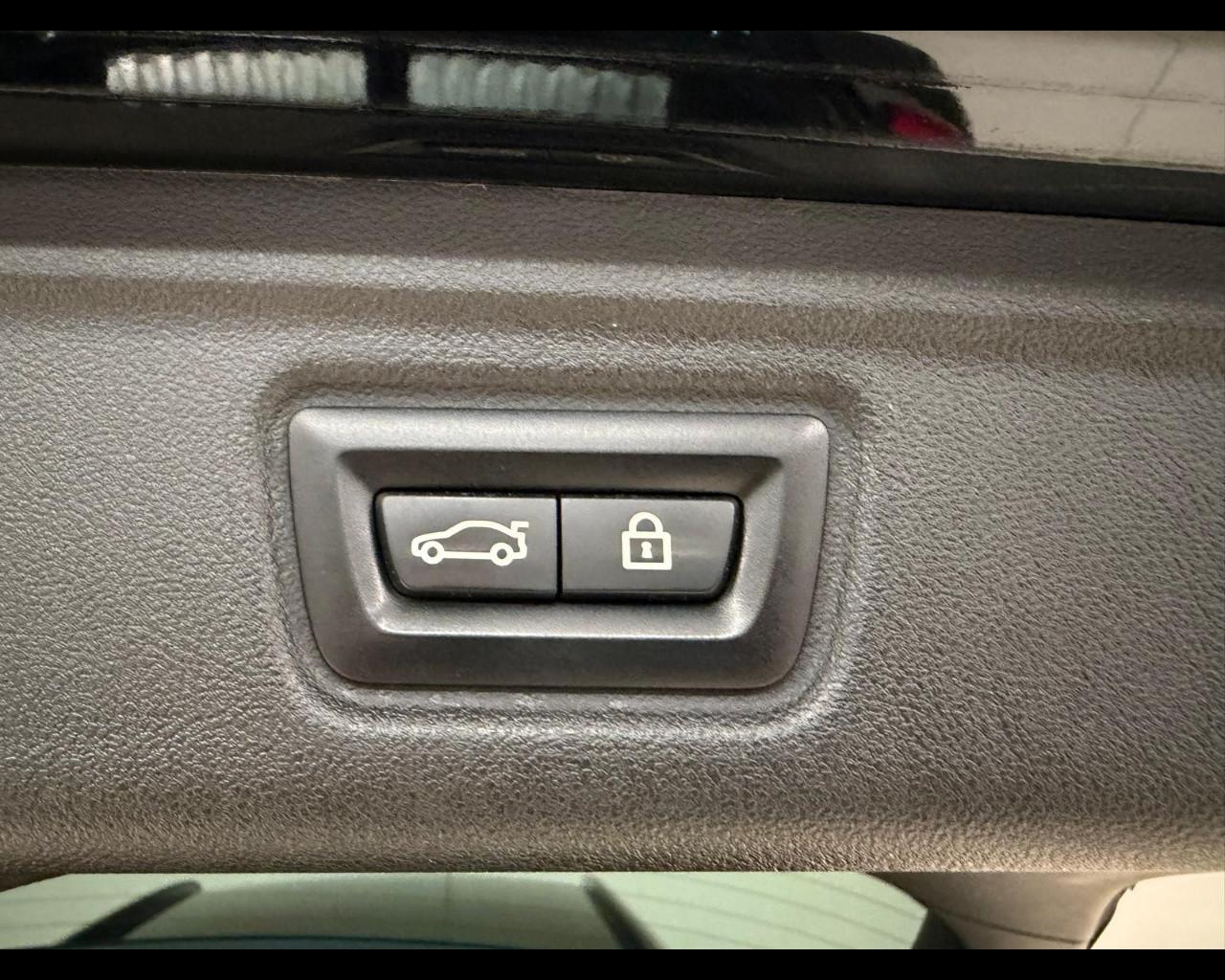 BMW Serie 3(G20/1-80/1) - 320d 48V Touring Msport