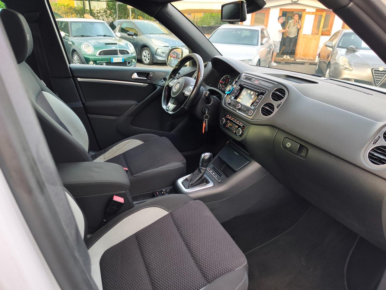 Volkswagen Tiguan 2.0 TDI 177 CV 4MOTION DSG R-Line