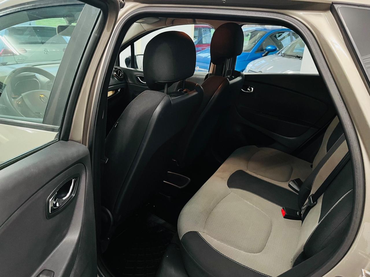 Renault Captur 1.5 dCi 90 CV anno 2015.