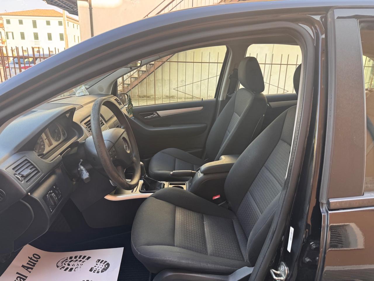 Mercedes-benz B 180 CDI Ok Neopatentati