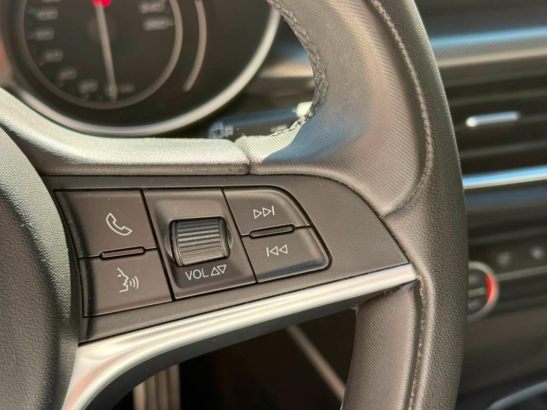 Alfa Romeo Stelvio 2.2 t Executive Q4 210cv auto