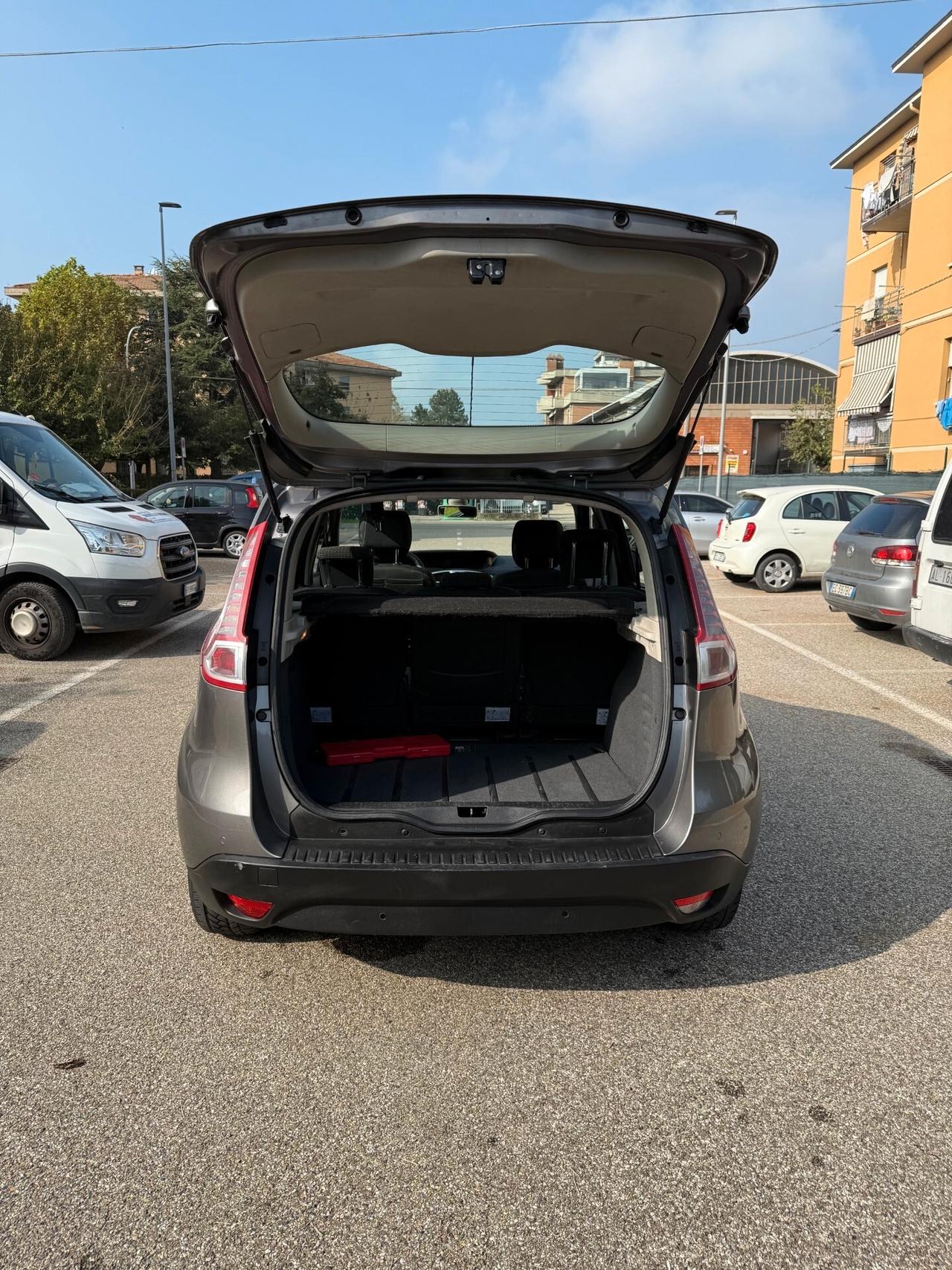 Renault Scenic X-Mod 1.5 dci - NAV. - 12 MESI DI GARANZIA -