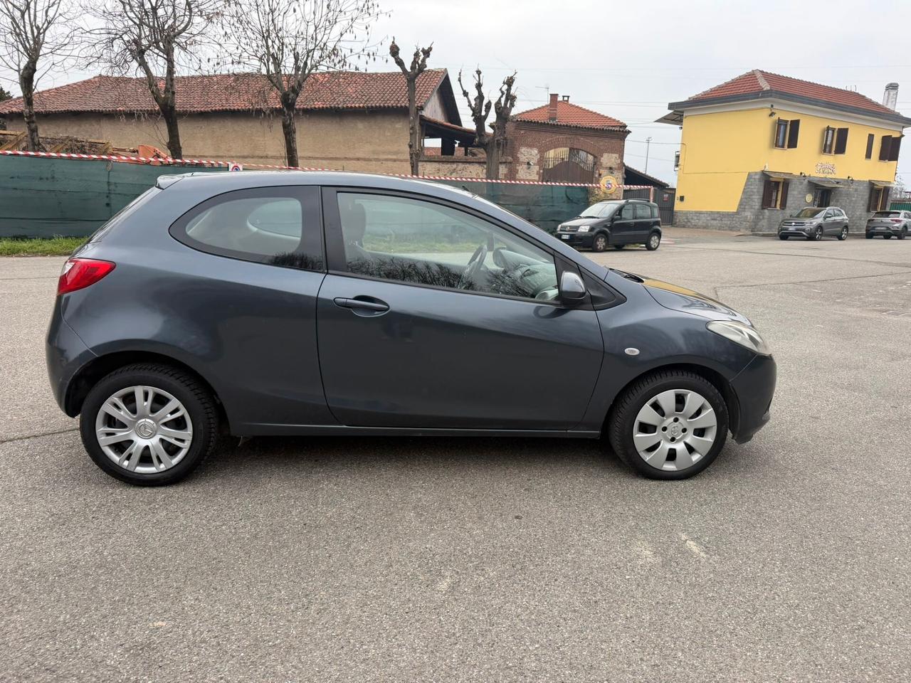 Mazda2 benzina