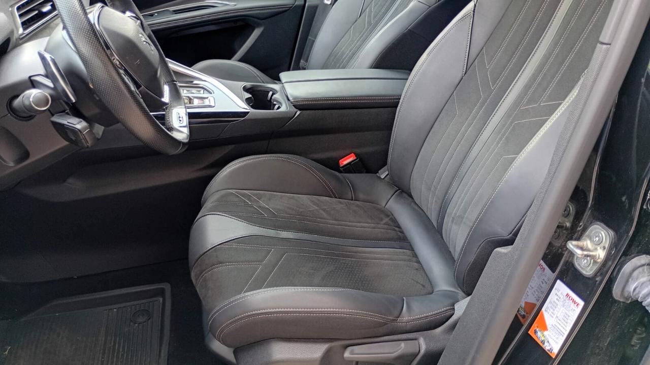 Peugeot 3008 PureTech Turbo 130 S&S EAT8 GT