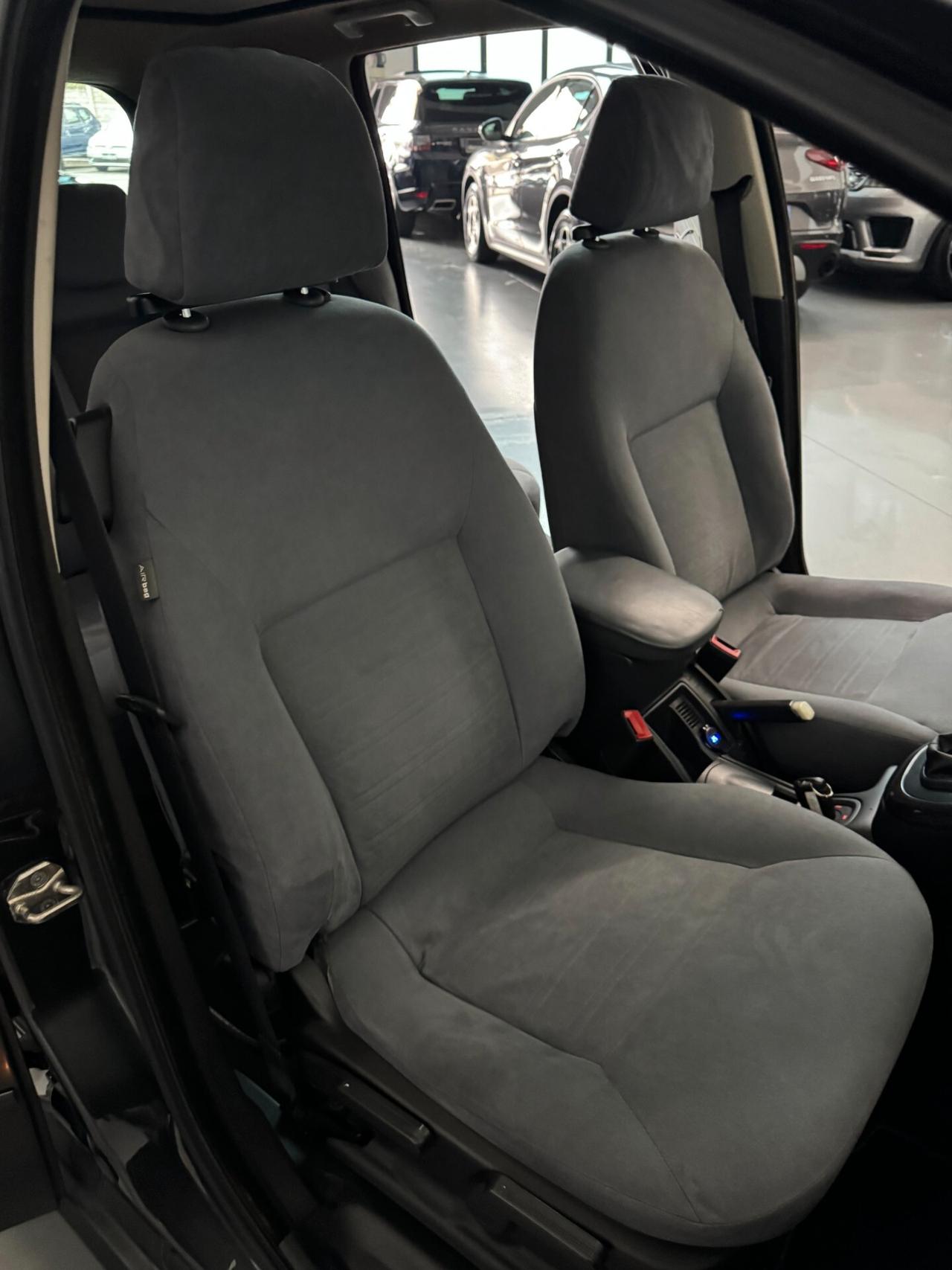 Fiat Croma mjt 16V 1.9cc 150cv Doppio tetto panoramico Finanziabile