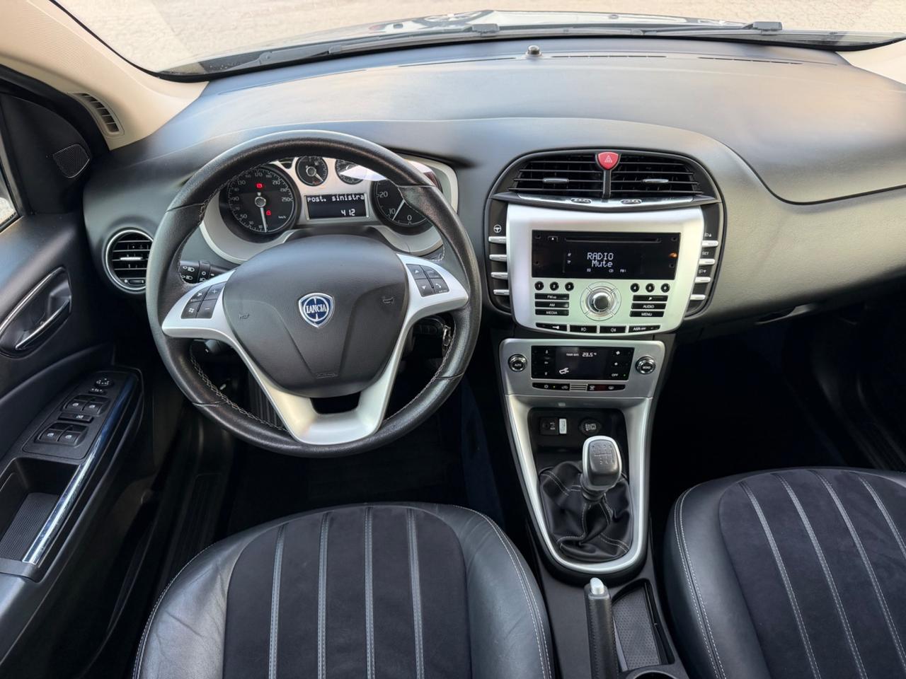 Lancia Delta 1.6 MJT 120 cv 2012 90.000 km