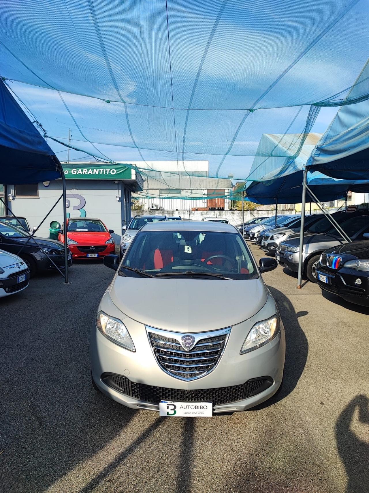 Lancia Ypsilon 1.2 69 CV 5 porte GPL