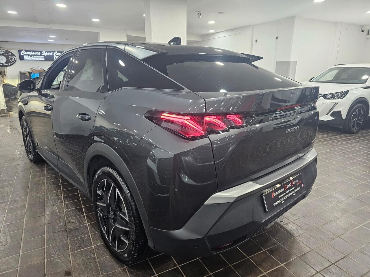 Nuova PEUGEOT 3008 GT - Hybrid 145CV E-DCS6 Grigio Titanio