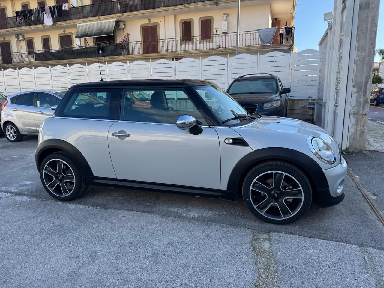 Mini Cooper D 2.0 DIESEL 110CV 2012