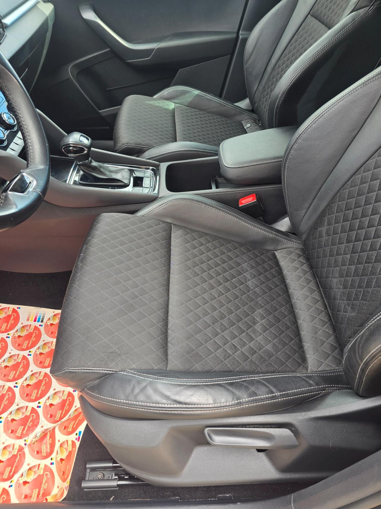 Skoda Karoq 1.6 TDI SCR DSG SportLine