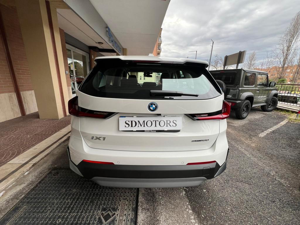 BMW iX1 edrive 20 *Promo SD 2026