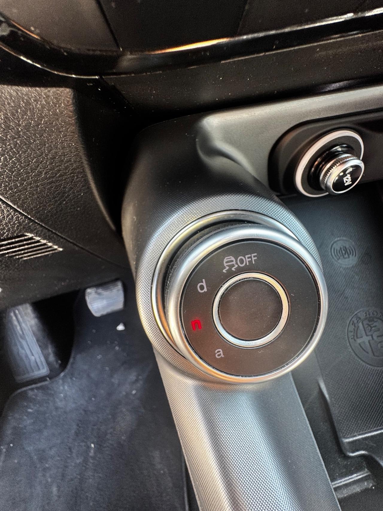 Alfa Romeo Tonale 1.6 diesel 130 CV TCT6 Veloce