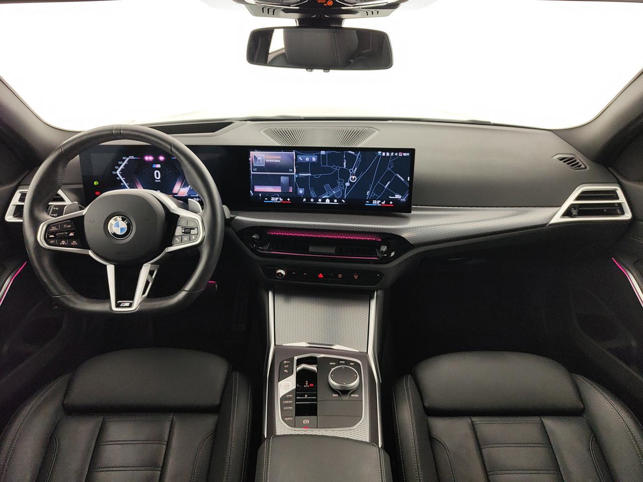 BMW 320d Touring mhev 48V xdrive MSport auto
