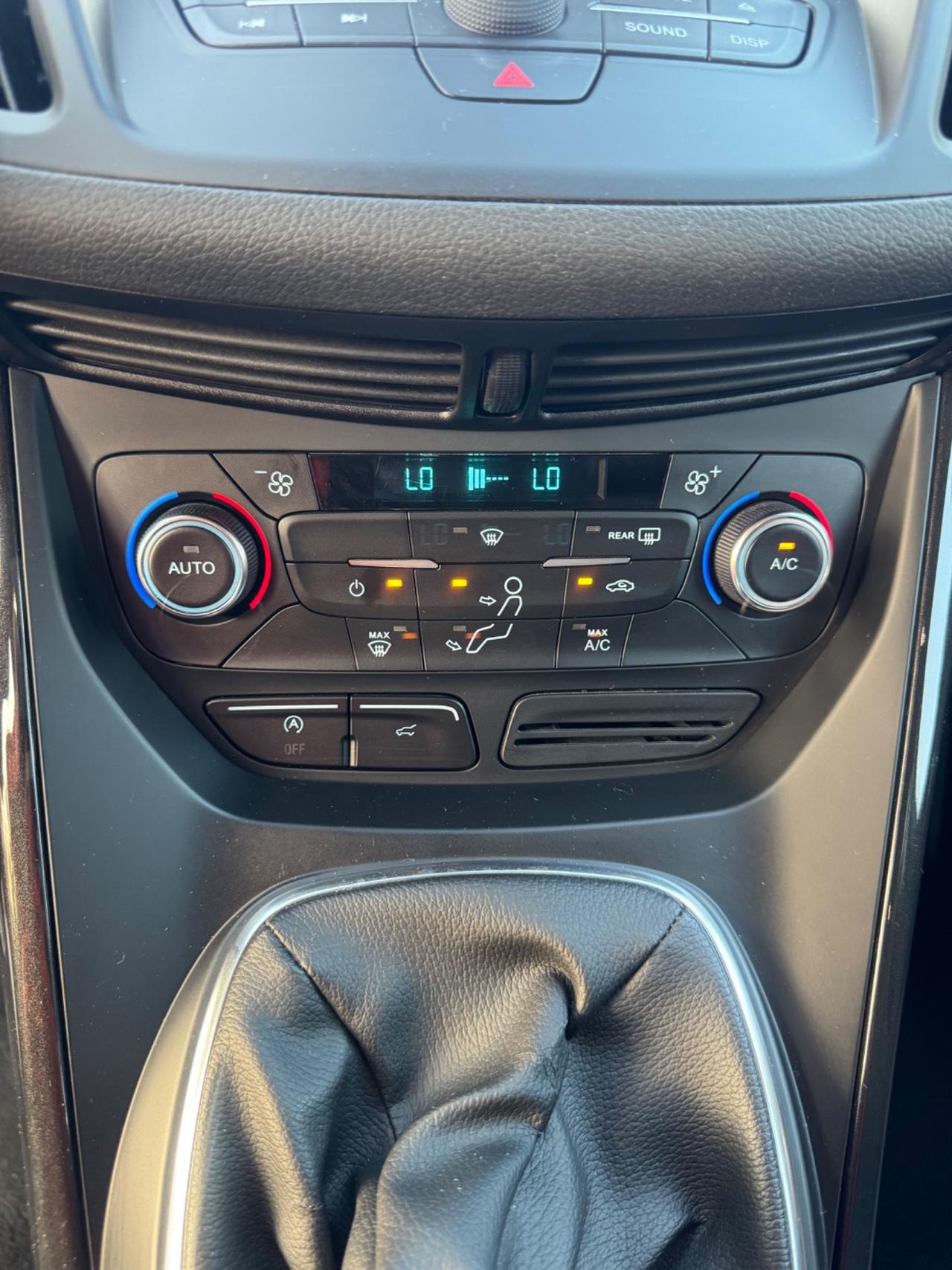 Ford Kuga 1.5 TDCI TITANIUM