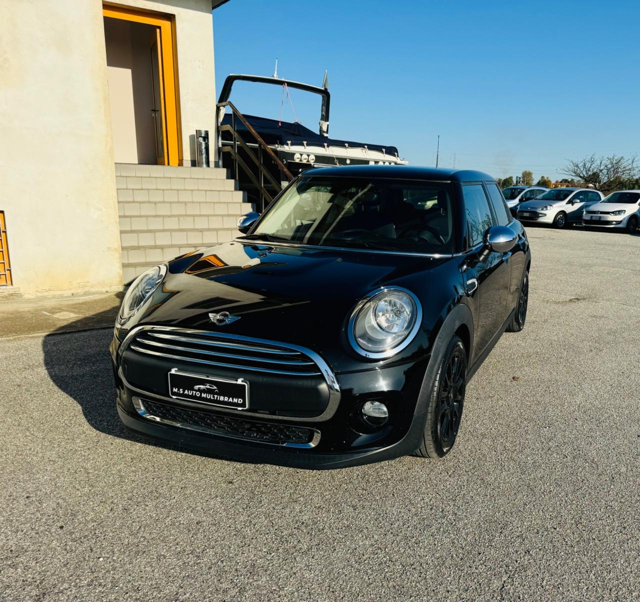 Mini cooper one 1.5 D hype 2016