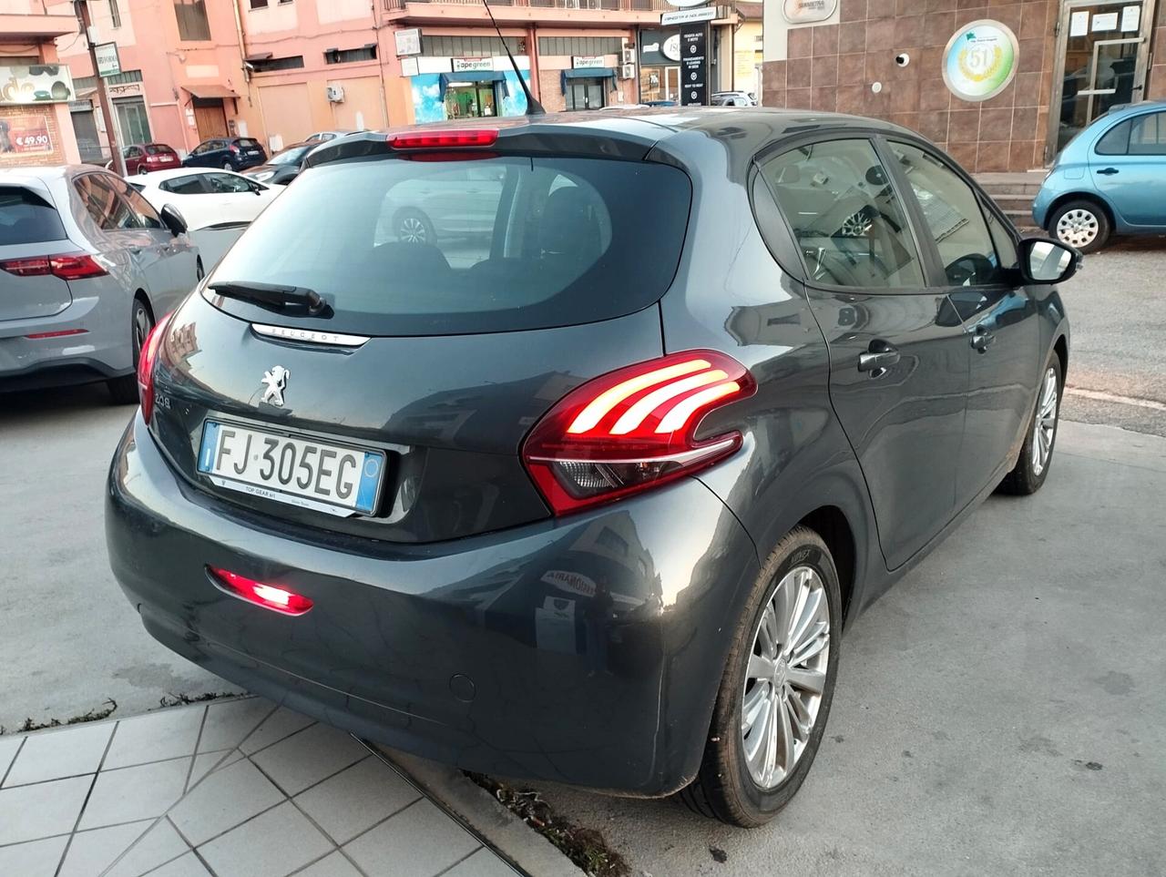 Peugeot 208 BlueHDi 75 5 porte Active