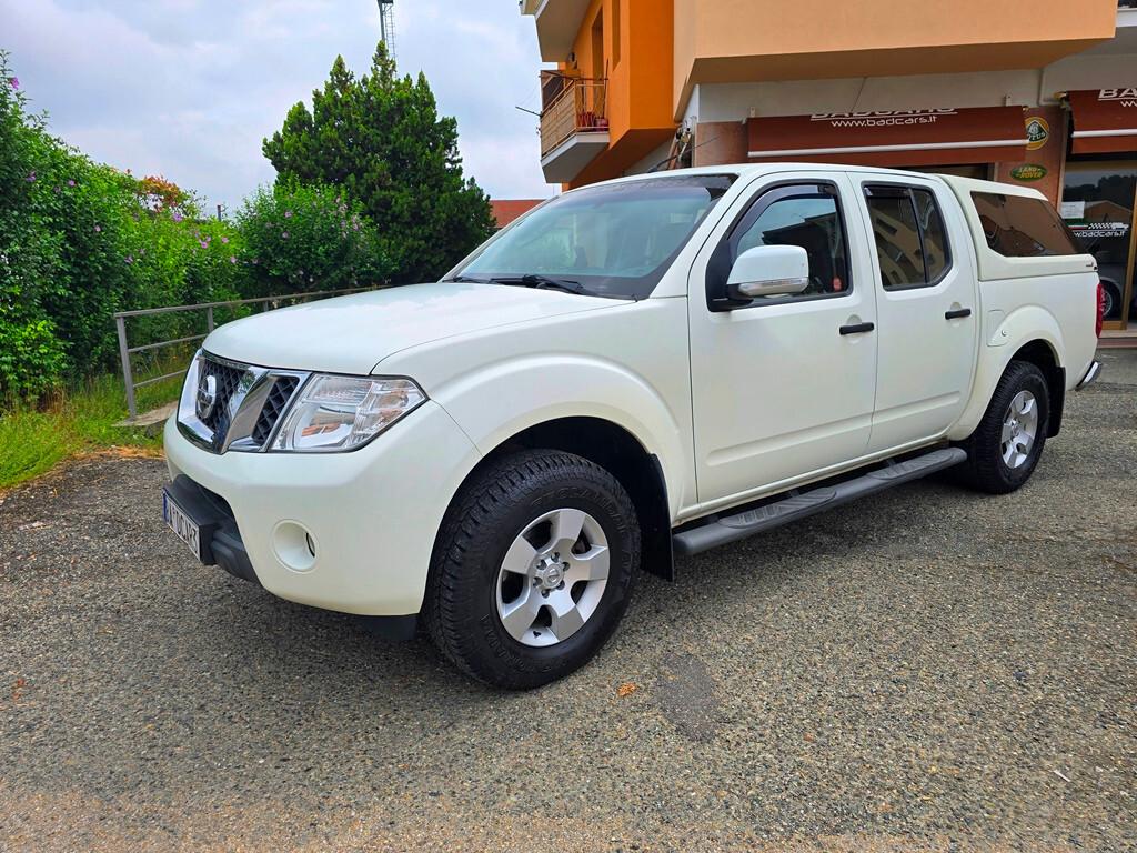 Nissan Navara 2.5 dCi 190CV 4 porte Double Cab LE