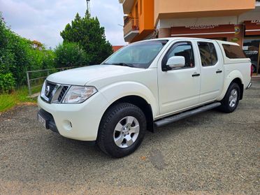 Nissan Navara 2.5 dCi 190CV 4 porte Double Cab LE