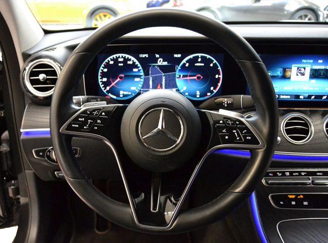 MERCEDES-BENZ E 220 d S.W. 4Matic Auto Premium "Km 67000-Iva Esposta"