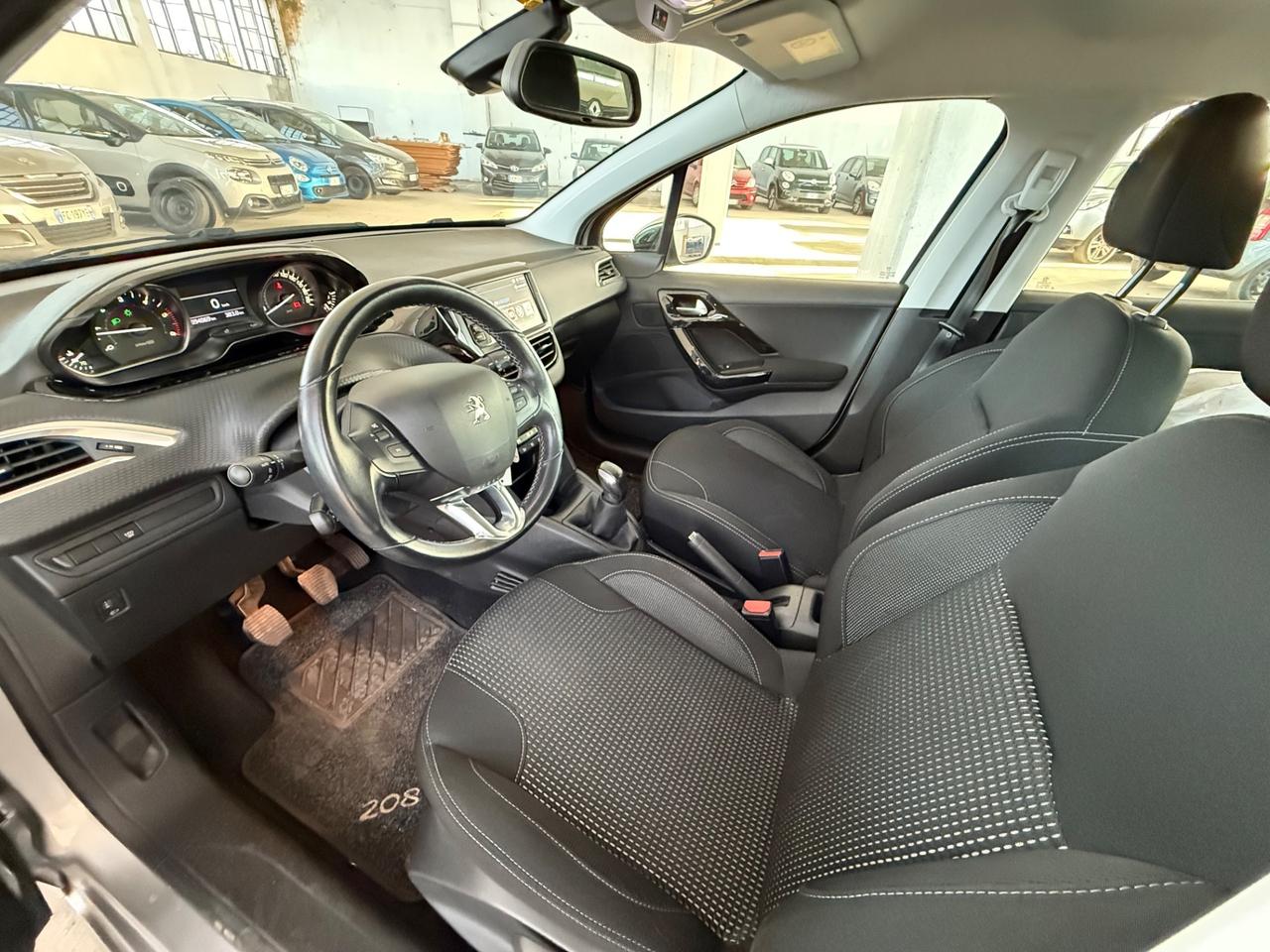 Peugeot 208 BlueHDi 100 S&S 5 porte Allure