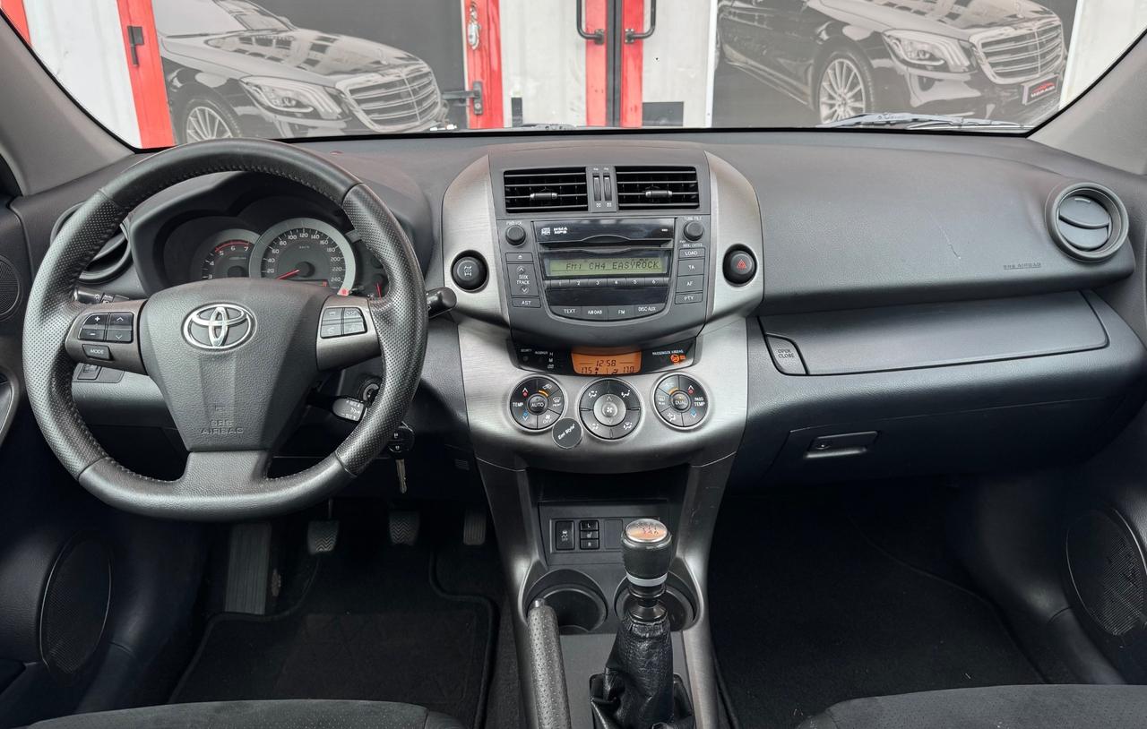 Toyota RAV 4 Crossover 2.2 D-4D 150 CV Lounge
