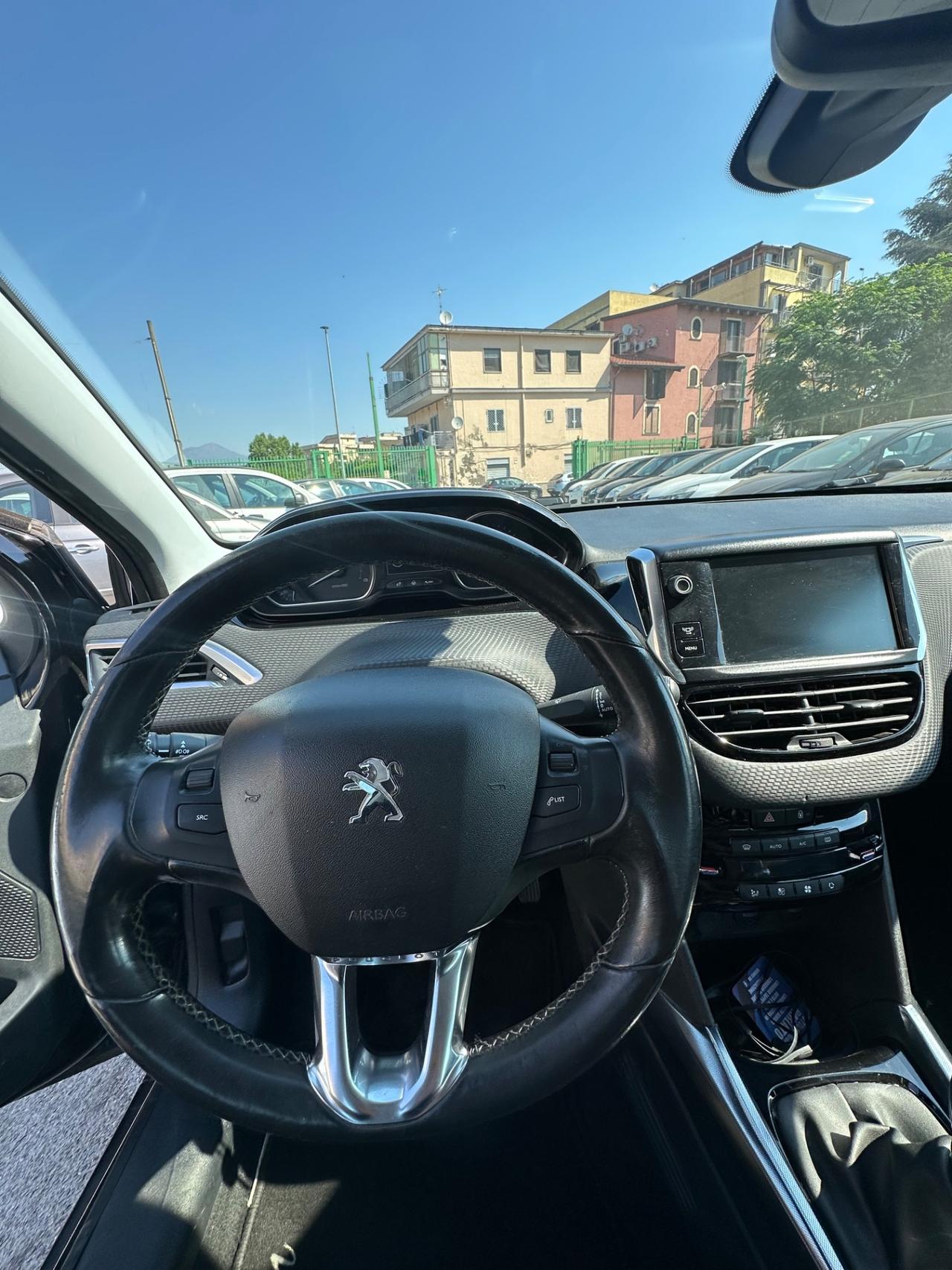 Peugeot 2008 1.6 e-HDi 115 CV Stop&Start Allure