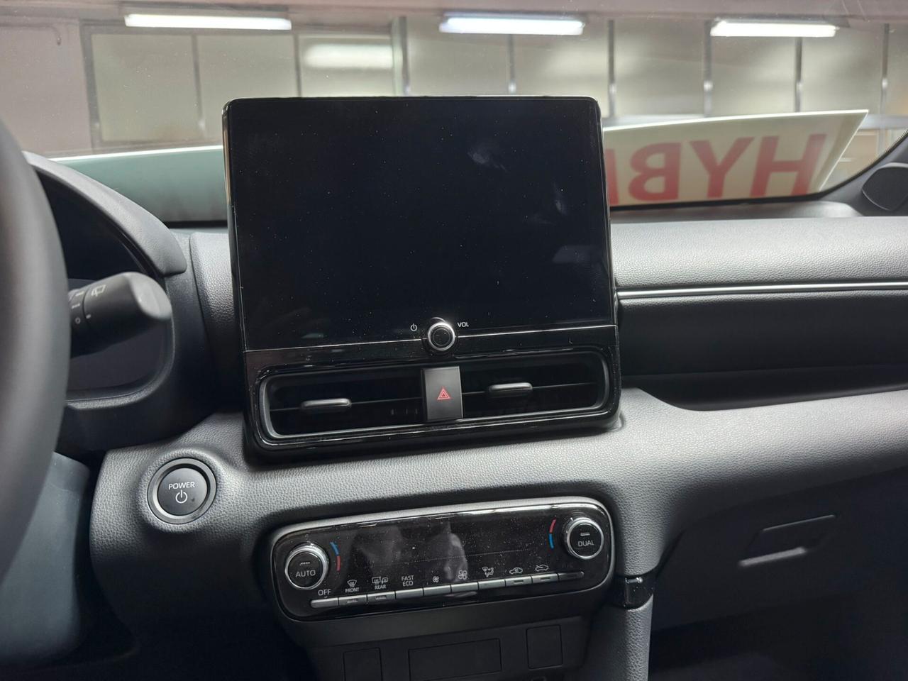 Toyota Yaris 1.5 130 Hybrid 5 porte Lounge