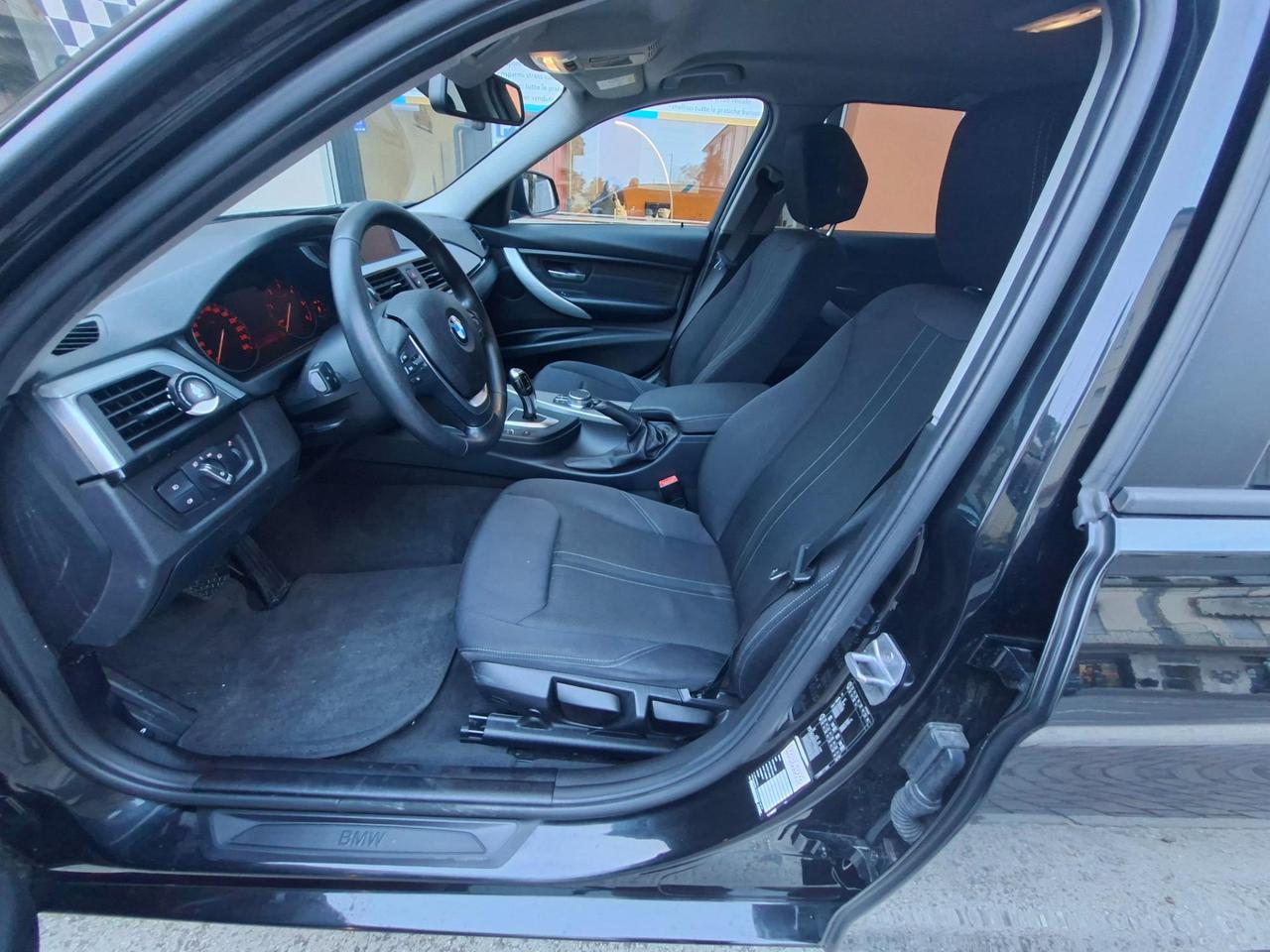 BMW Serie 3 Touring 316d Touring Luxury auto