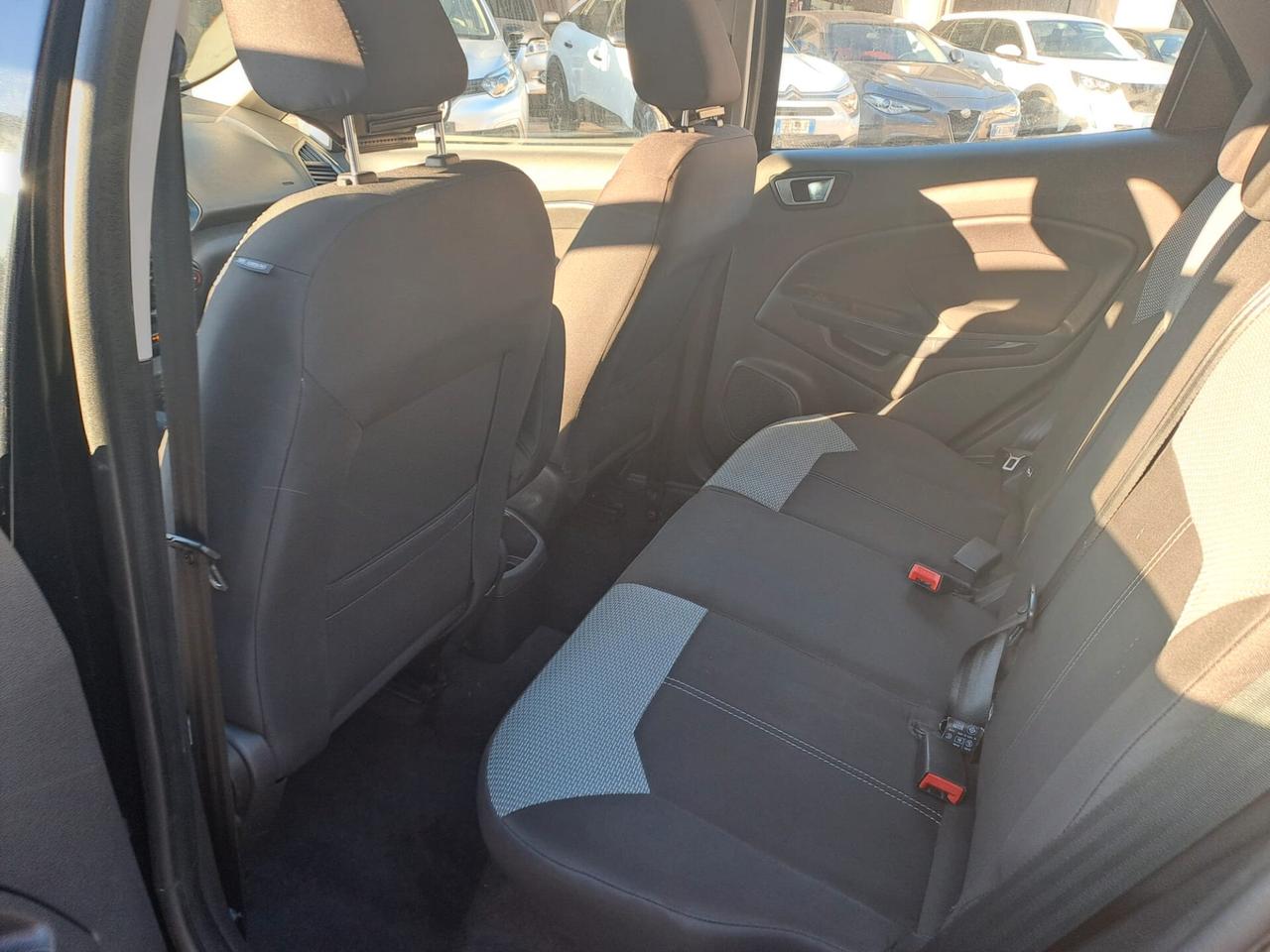 Ford EcoSport 1.5 110 CV Business