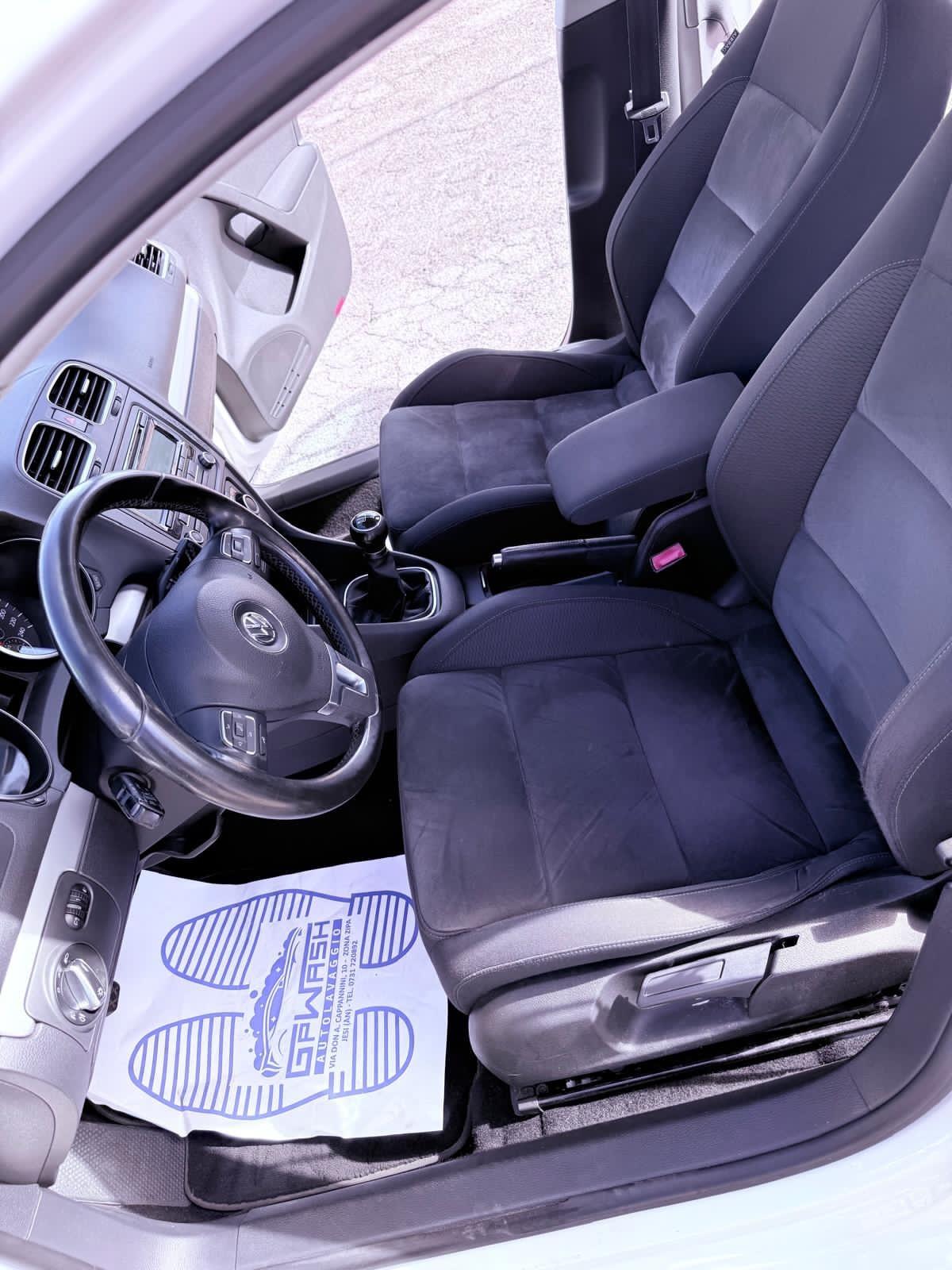 Volkswagen Golf 1.6 TDI DPF 5p. Highline Ok neopatentati