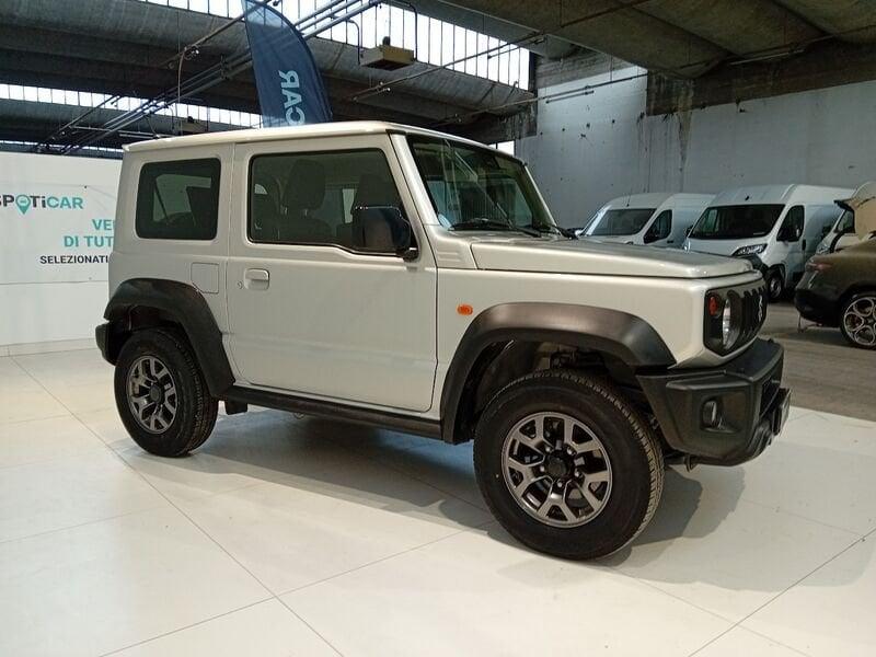 Suzuki Jimny Jimny 1.5 5MT Top 4 POSTI