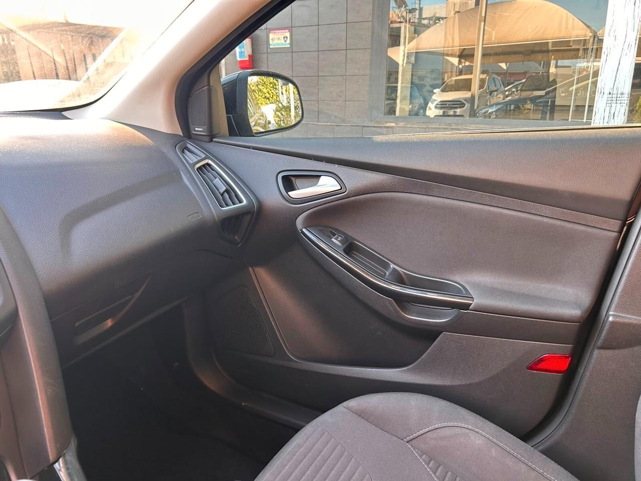 Ford Focus 1.0 EcoBoost 125 CV Start&Stop Titanium X