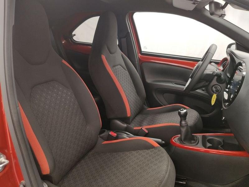 Toyota Aygo X Aygo X 1.0 VVT-i 72 CV 5 porte Trend