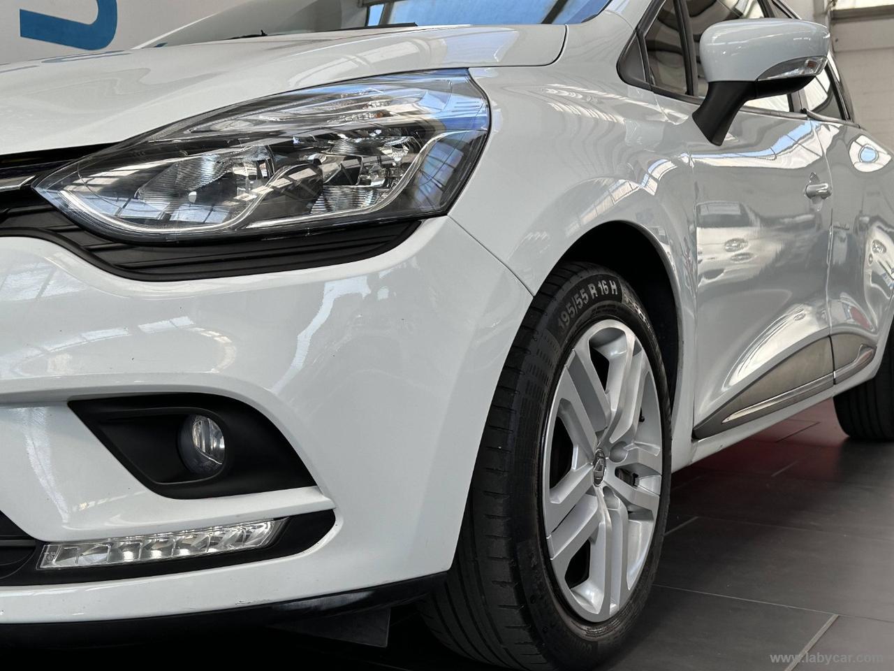 RENAULT Clio Sporter 1.2 75 CV Duel2