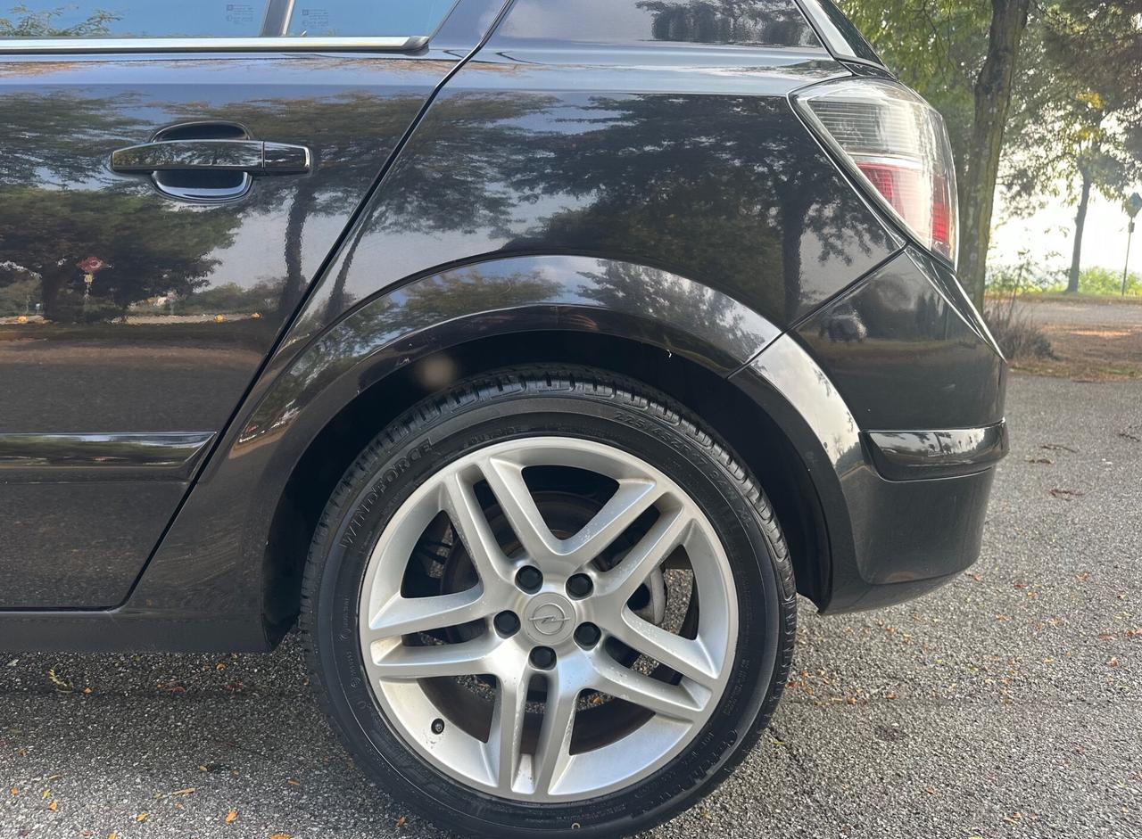 Opel Astra 1.7 CDTI 125CV 5 porte Cosmo