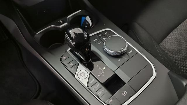 BMW 118 i 5p Business Advantage *SENZA VINCOLO FINANZIAM